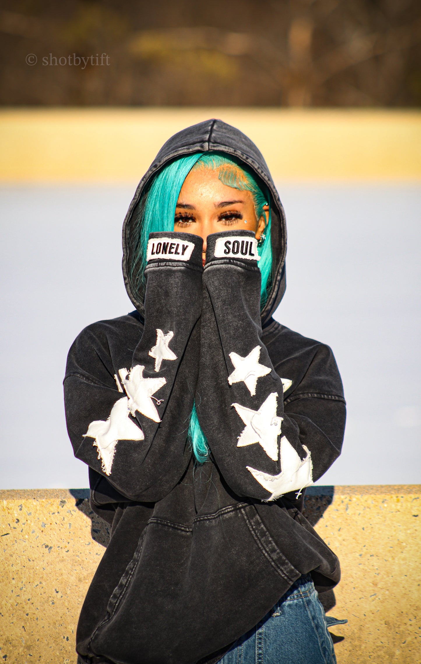 VINTAGE WASHED "LONELY SOULS" HOODIE